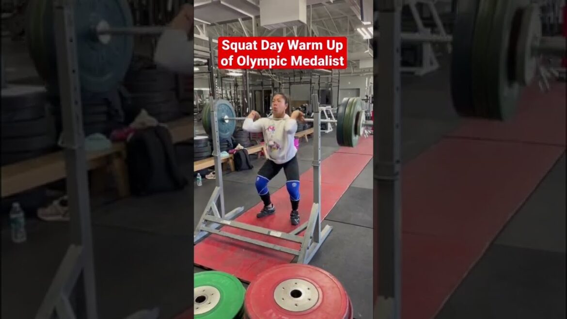 Squat Day Warm Up Of Olympic Medalist (Mirabai Chanu) Squat Day Warm Up Of Olympic Medalist (Mirabai Chanu)
