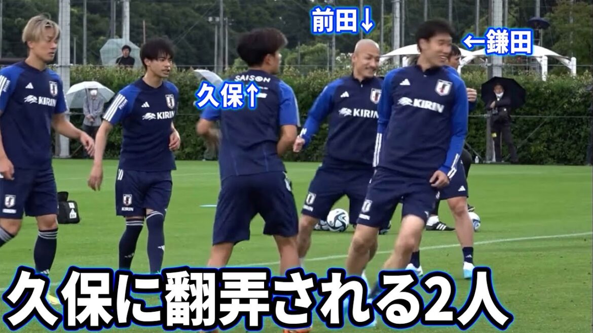 Daiki Maeda and Daichi Kamata who laugh at Takefusa Kubo because he is too good at birdcages