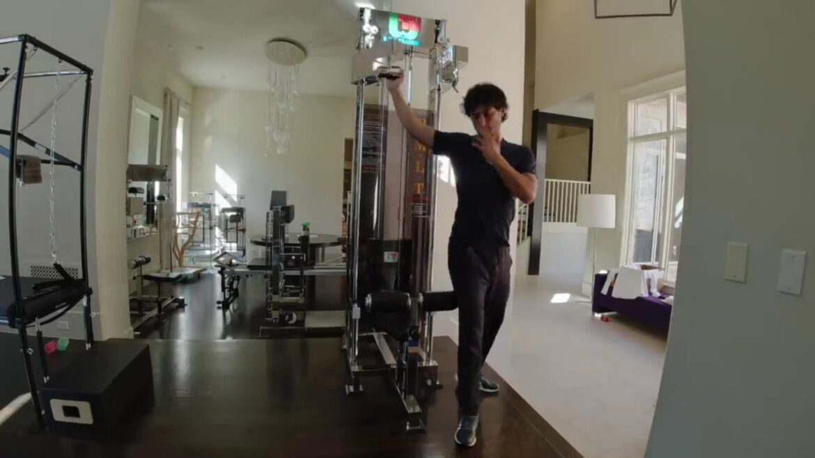 Initial load training for the first time in a while "Ichiro Machine" /Yu Darvish