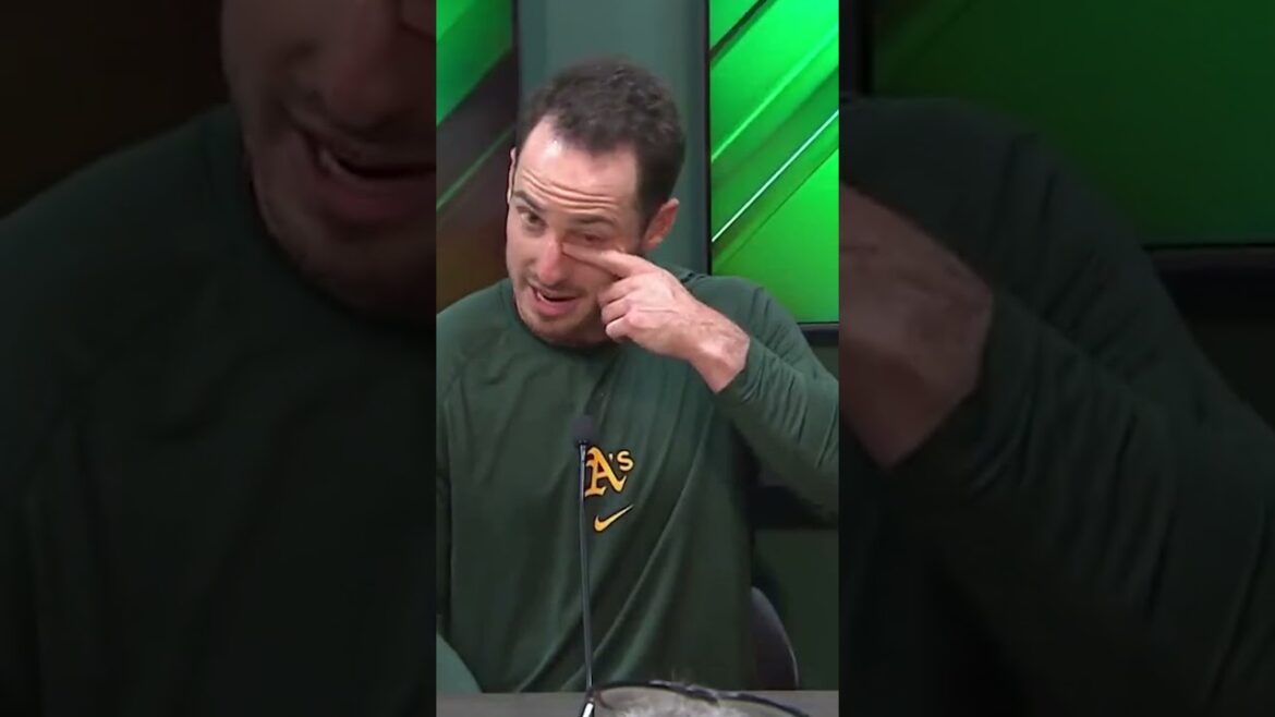 All-Star Brent Rooker wants Shohei Ohtani to sign a photo of this moment. ⭐️