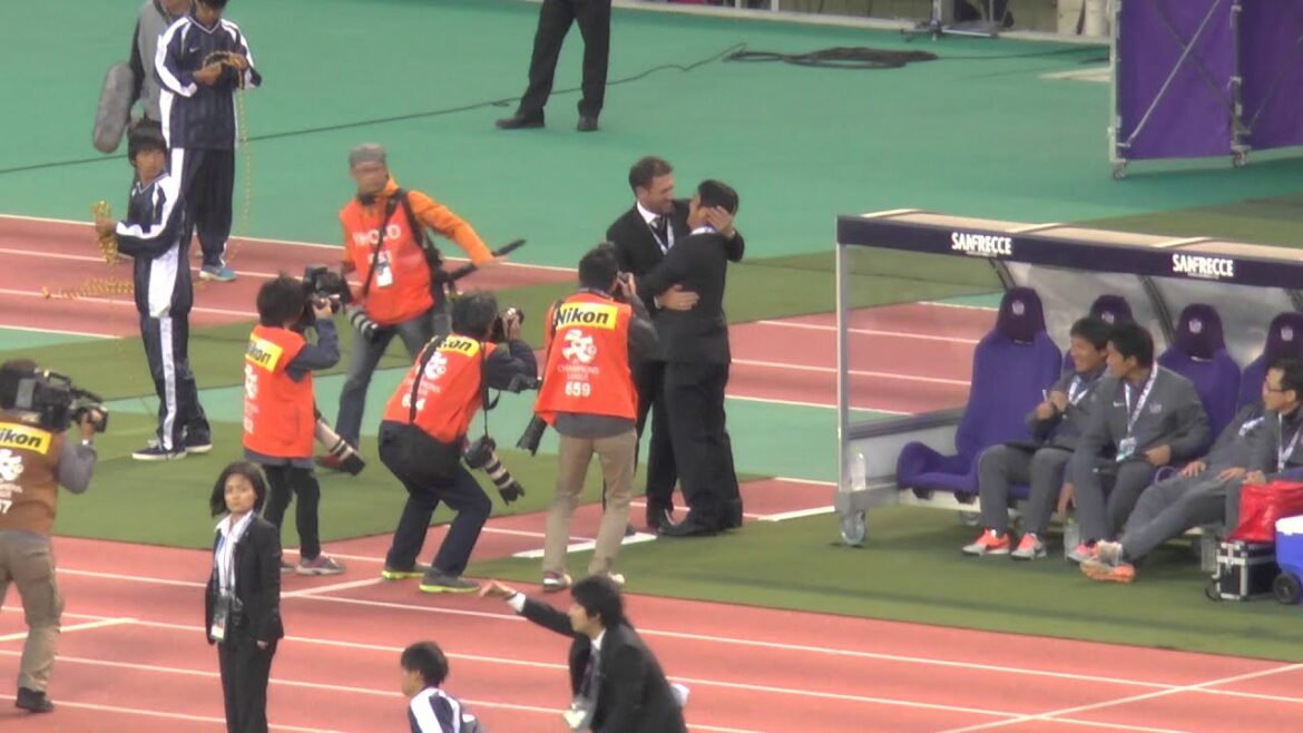 2014.05.07 Hajime Moriyasu Tony Popovich 2014.05.07 Hajime Moriyasu Tony Popovich