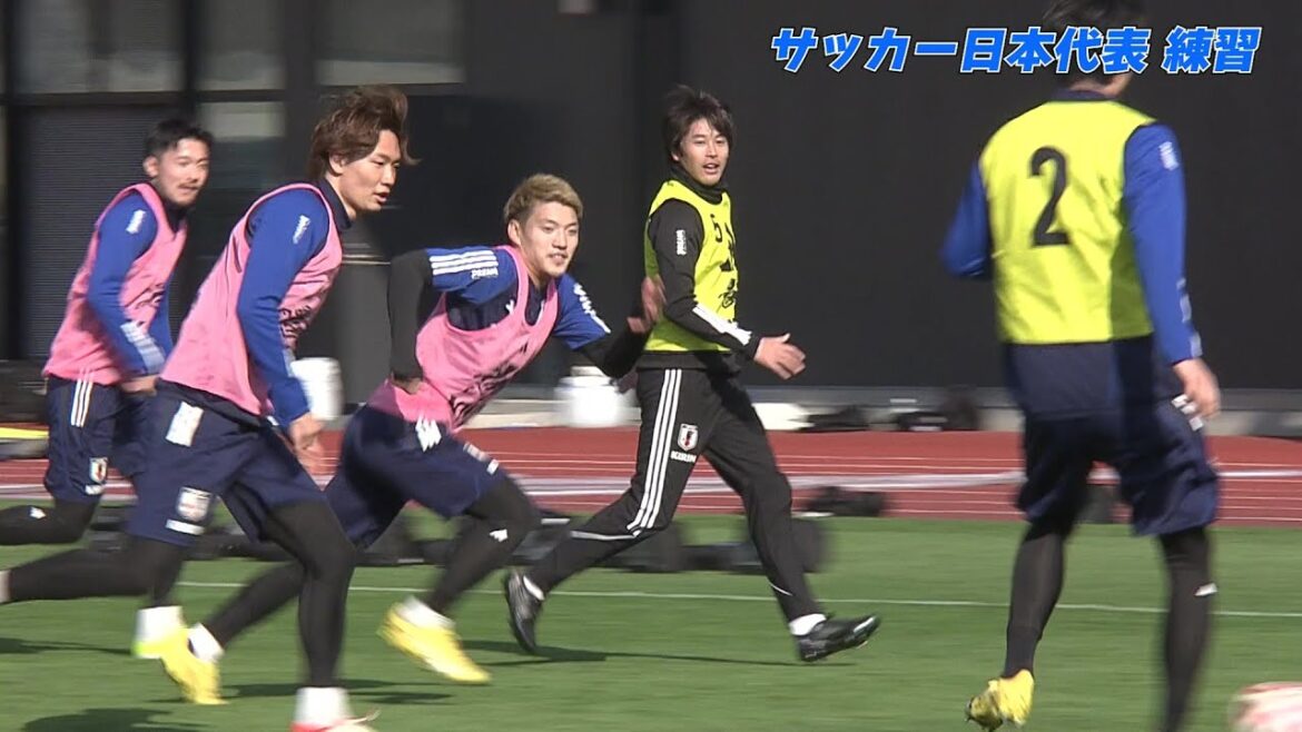 [Japan National Soccer Team]Even Junya Ito, ``It's a little hard to do,'' was fascinated by the yellow cheers! Role model coach Kengo Nakamura says, “Don’t miss it!”