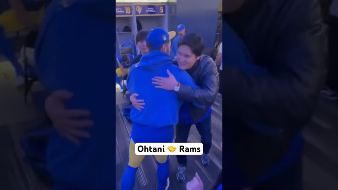 Shohei Ohtani links with Stafford & McVay after the Rams W 🙌