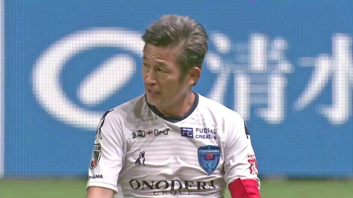 How does this 55 Year old player actually look on pitch ? How does this 55 Year old player actually look on pitch ?