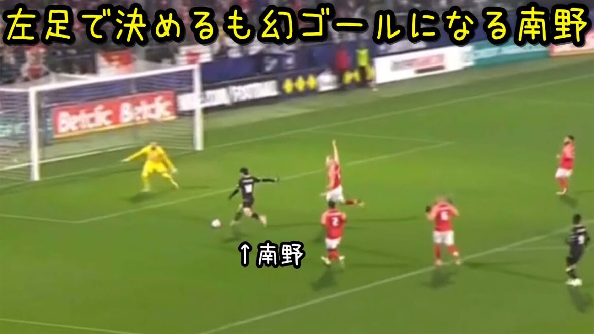 Takumi Minamino goes on a rampage with 1 goal, 3 passes, 6 turns, and 2 duels in the match against Rouen.