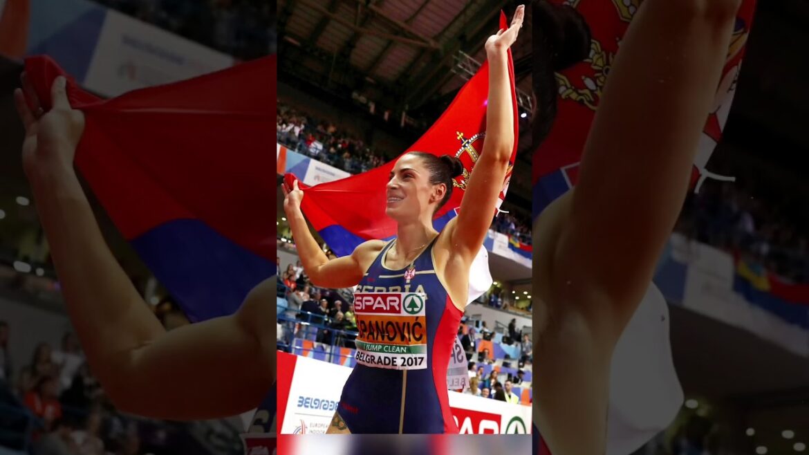 1 in a Million Moments in Women's Sports 😱