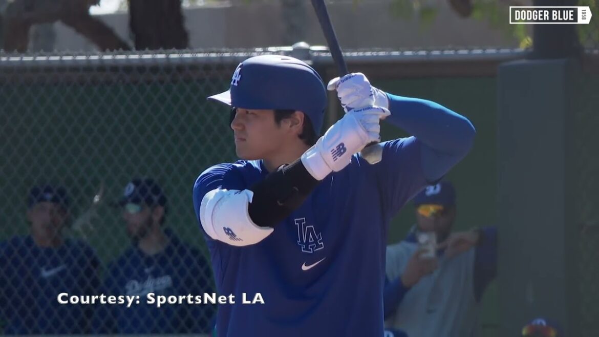 2024 Dodgers Spring Training workout: Shohei Ohtani’s home run in live batting practice 2024 Dodgers Spring Training workout: Shohei Ohtani's home run in live batting practice