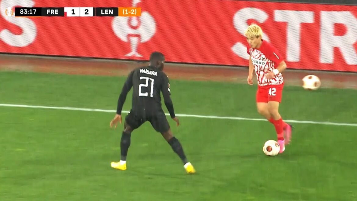 This was Ritsu Doan’s great play when he played against Lens at his home stadium. This was Ritsu Doan's great play when he played against Lens at his home stadium.