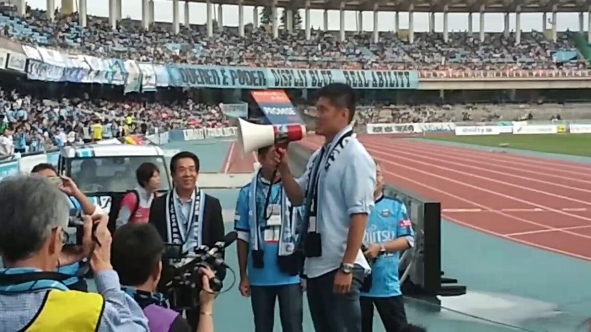 Pre-match greeting from Eiji Kawashima (female)[2017 Meiji Yasuda Life J1 League Round 17 Kawasaki Frontale vs. Vissel Kobe]