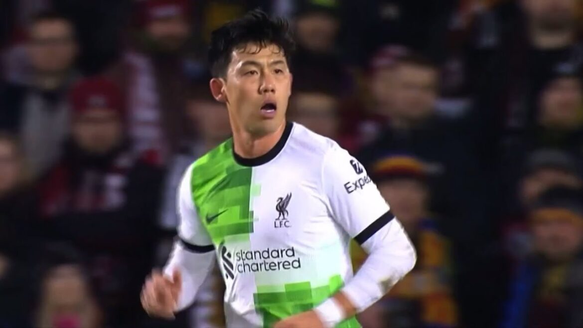 This is what happens when Wataru Endo gets serious against Prague