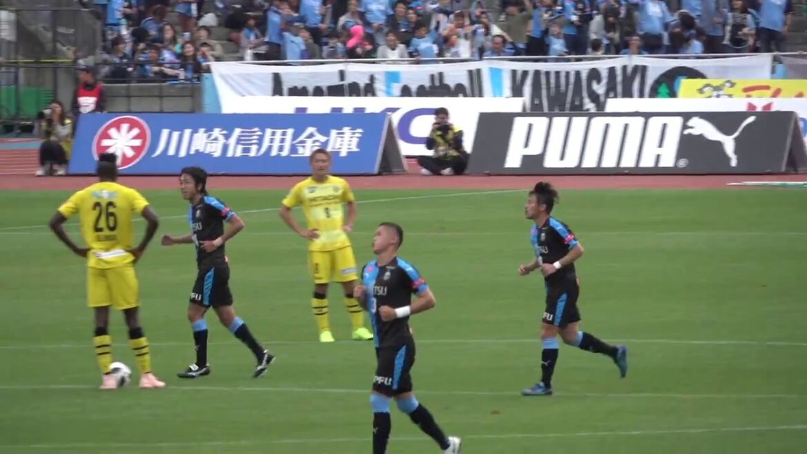 [#J League]Kawasaki F vs #Kashiwa Reysol Kengo's CK ~ #Shogo Taniguchi's super header decided! #frontale #Raysol #Kosuke Nakamura #Yu Kobayashi