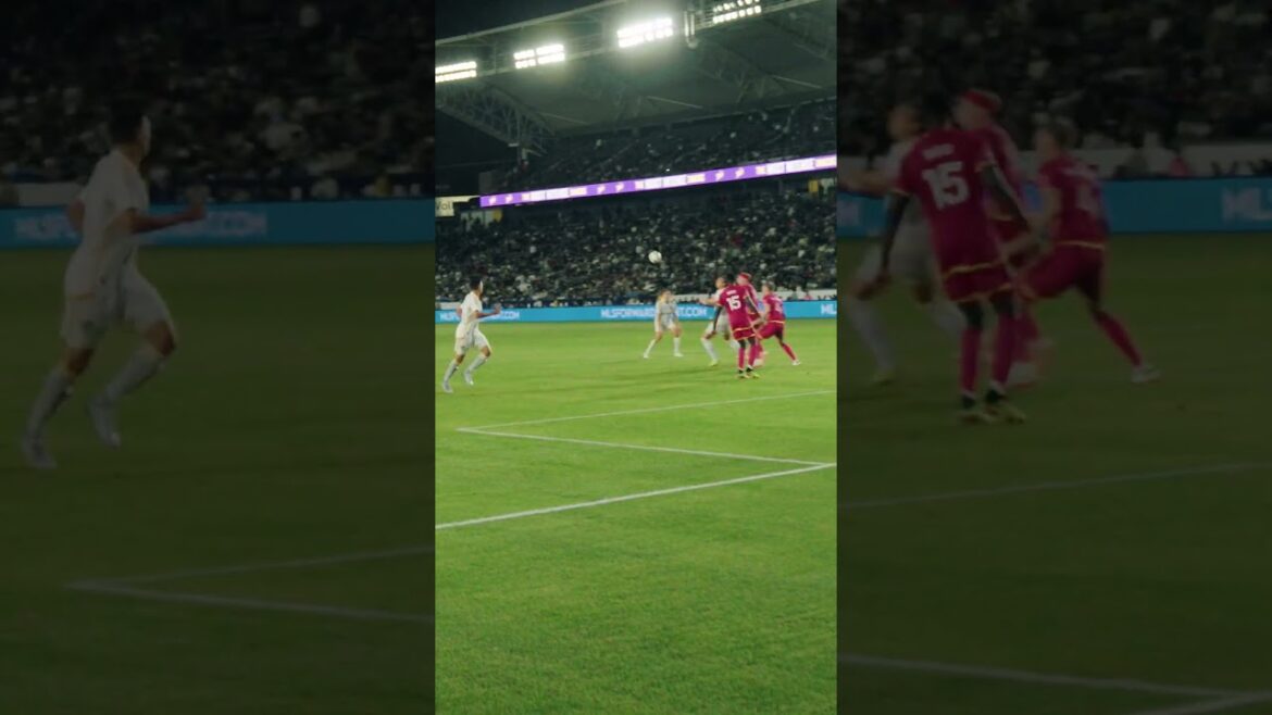 Miki Yamane Dances Past a Defender #LAGalaxy #MLS #soccer #futbol #soccerskills #tekkers #football Miki Yamane Dances Past a Defender #LAGalaxy #MLS #soccer #futbol #soccerskills #tekkers #football