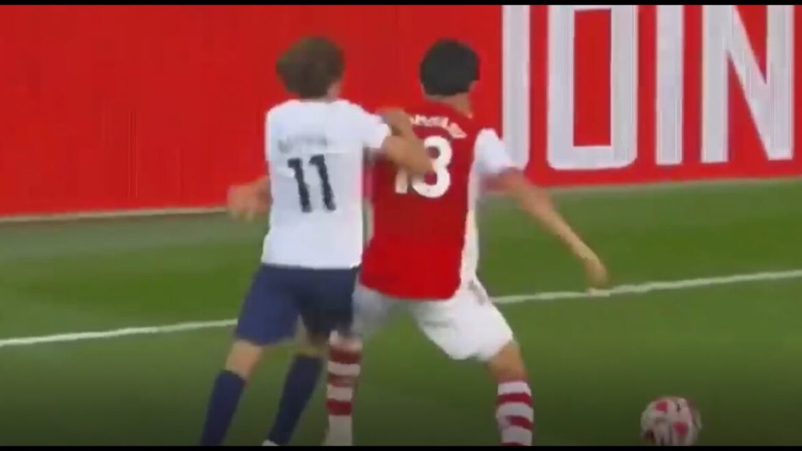 Arsenal's TAKEHIRO TOMIYASU 🇯🇵 娨安凯洋 #GreatWallOfJapan 🎵 Chillah S - Ballin (Money Callin')