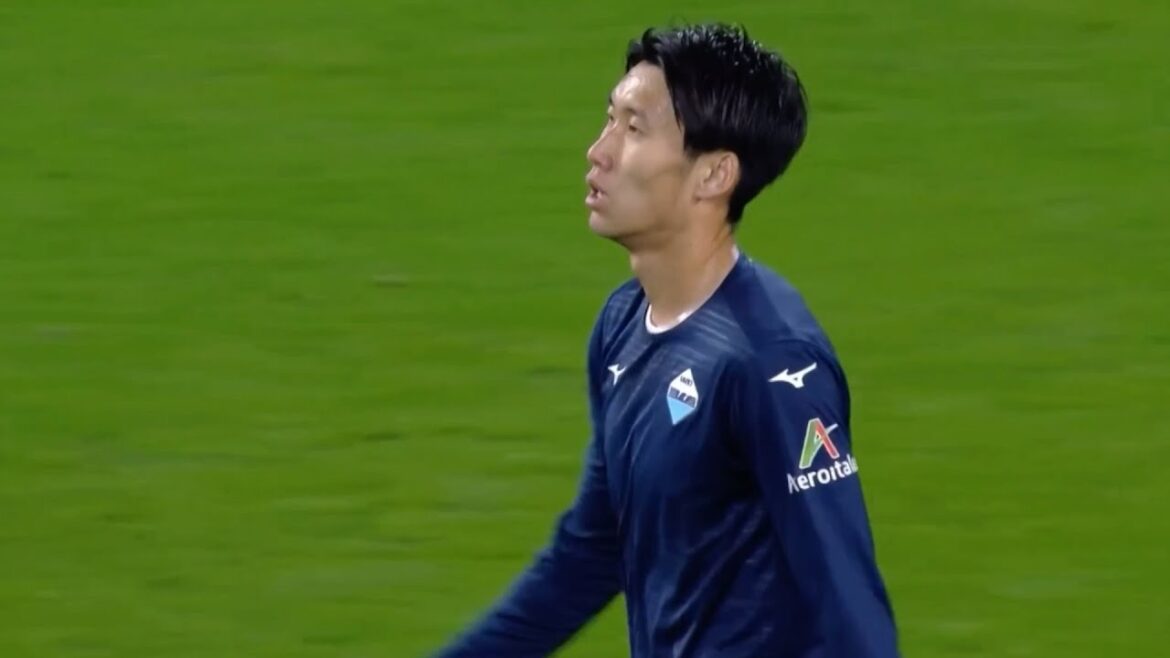This is what happens when Daichi Kamata comes on as a substitute against Juventus