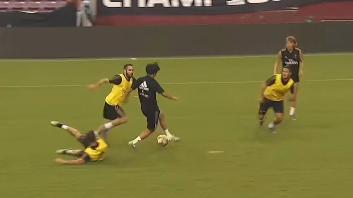 A collection of techniques that Takefusa Kubo shows off during Real Madrid's training sessions