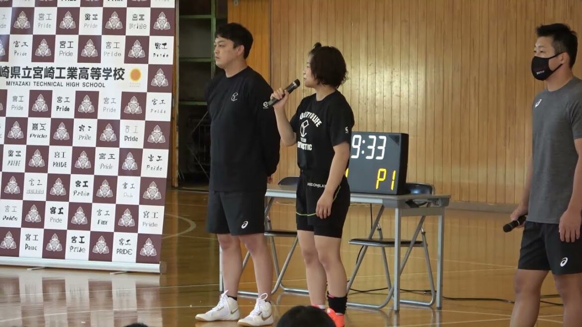 Passionate guidance from Tokyo Olympics gold medalist Mayu Mukoda[Wrestling players exchange meeting]