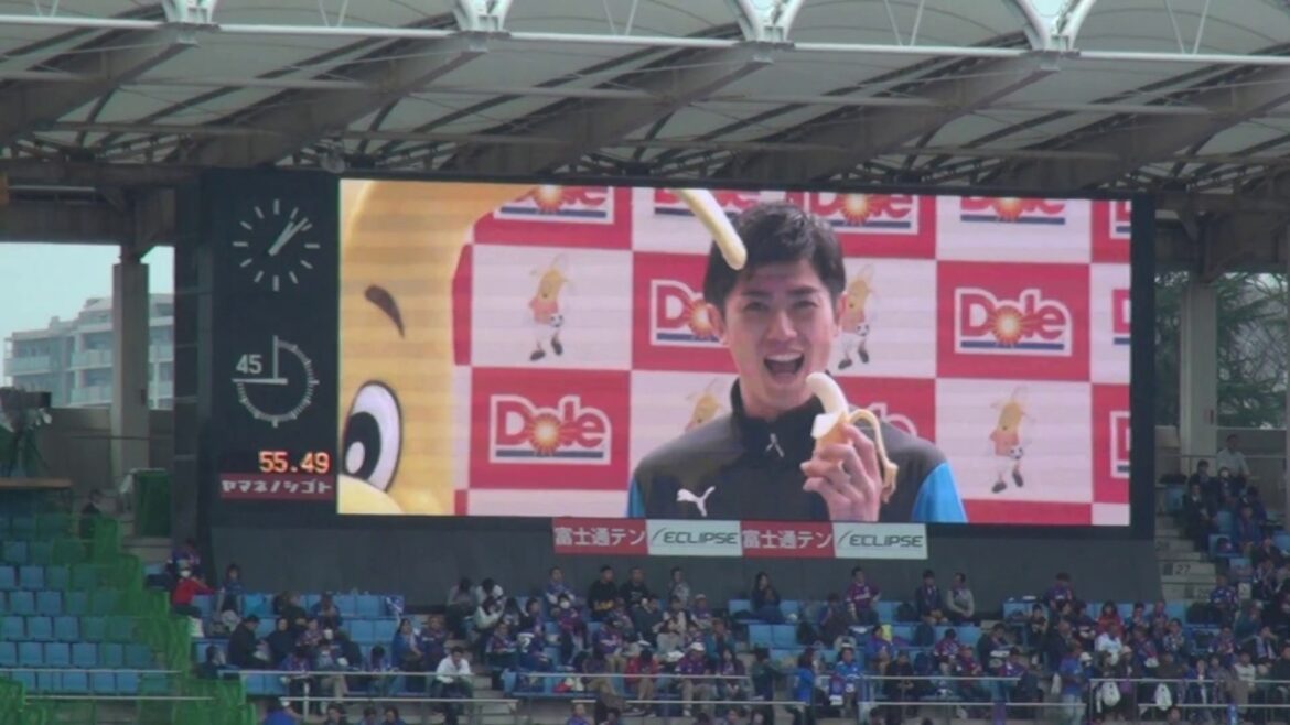 April 8, 2017 Kawasaki VS Kofu Pre-match Shogo Taniguchi Baron Dole presentation ceremony