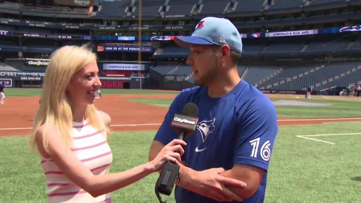 Yusei Kikuchi's English interview is amazing