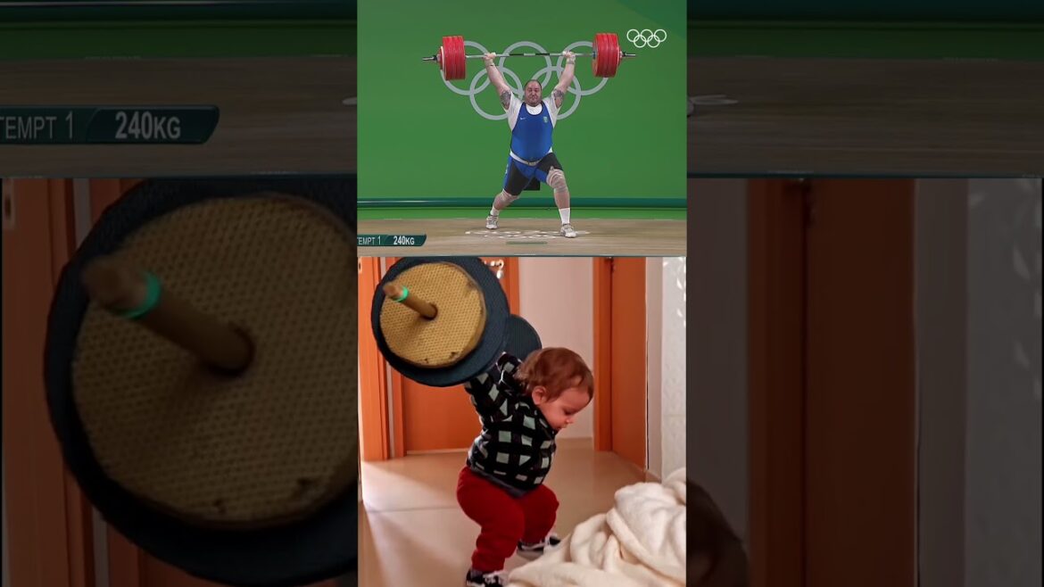 The Olympic champion if "baby" was a weightlifting category .... ❤️📹: joaozinhocrossfit #Olympics