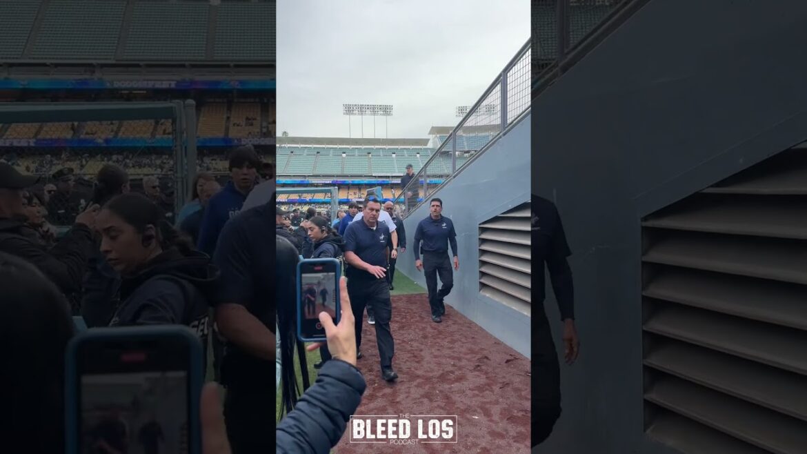 Dodgers POV Shohei Ohtani Walking Towards You As He Leaves DodgerFest