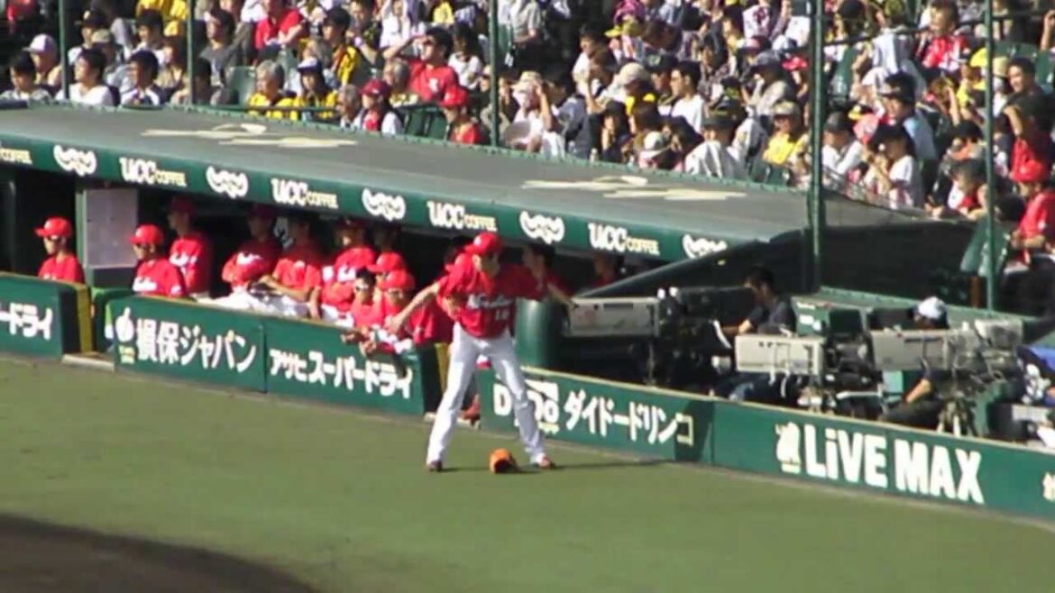 [Climax Series 1st]Hiroshima Carp pitcher Maeda Kenta's MaeKendance_2013101201