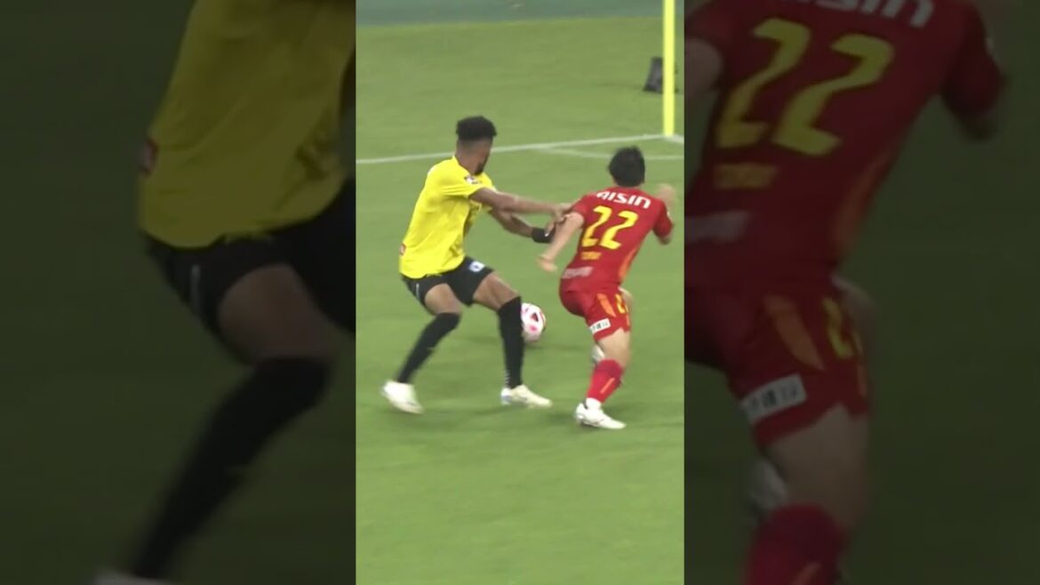 The tying goal in the first game after his return 🔥 #YukiSoma presents a collection of his most impressive plays 👏