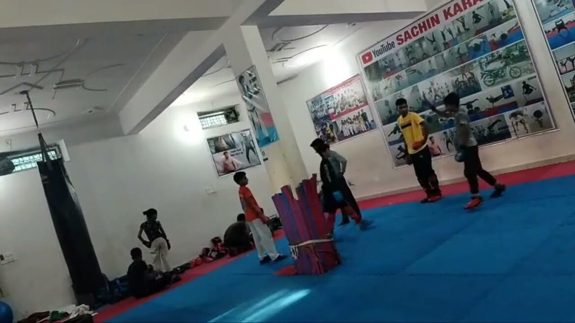 karate training evening batch 34 #sachinkarate #karatekid #karatekas #live #livestreem #viral karate training evening batch 34 #sachinkarate #karatekid #karatekas #live #livestreem #viral