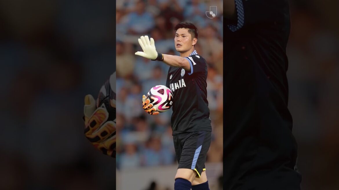 Eiji Kawashima, 41-Year-Old Goalkeeper Still Sharp in J1 League
