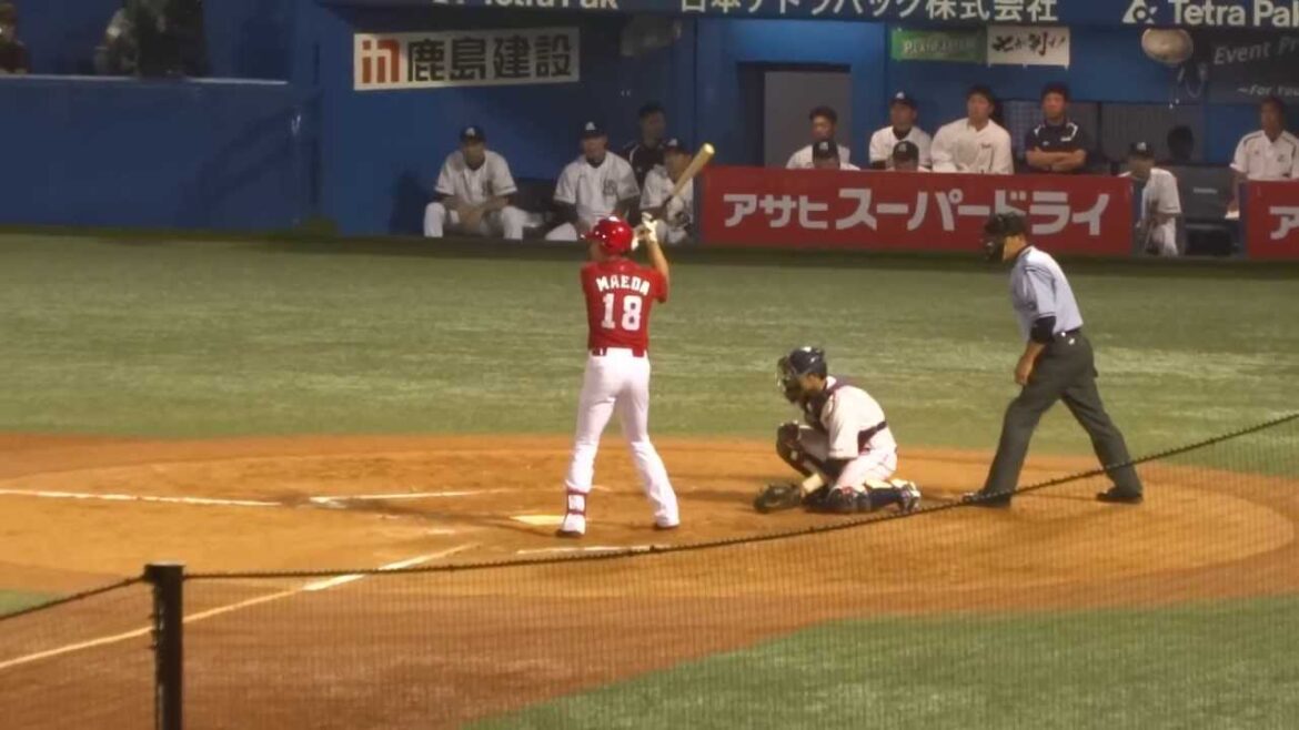 Full swing! Chance batter Maeda “Kenta” 2013.7/14 Hiroshima Toyo Carp Jingu Stadium Full swing! Chance batter Maeda "Kenta" 2013.7/14 Hiroshima Toyo Carp Jingu Stadium