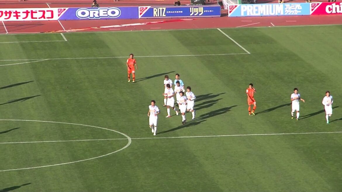 Gaku Shibasaki (Kashima Antlers) 2nd goal in the 2012 Yamazaki Nabisco Cup Final