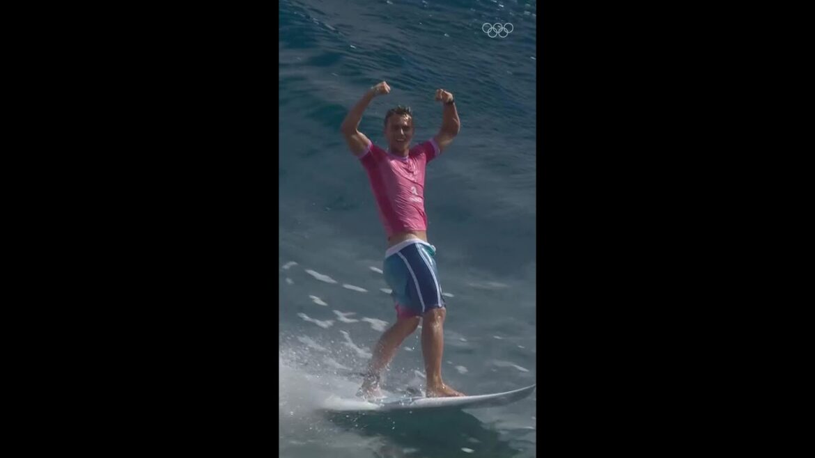 Win Gold, Strike a Pose 💪 🇫🇷