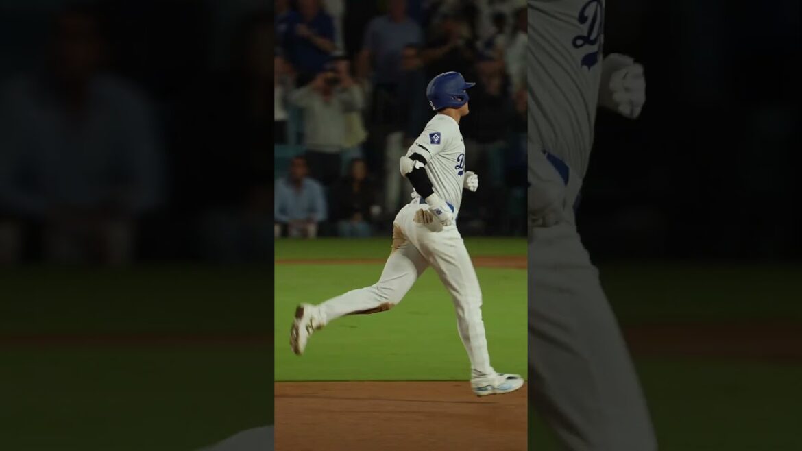 Shohei Ohtani walk-off grand slam to join the 40/40 club! #dodgers #sports #losangeles #history
