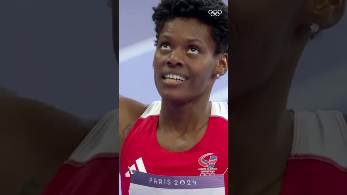 Marileidy Paulino won Olympic gold and shattered the 400m record with 48.17s at #Paris2024!