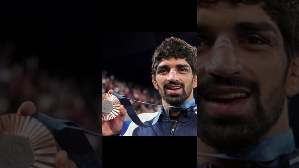 Top 3 indian Olympic medalists #short #viral #neerajchopra #parisolympics2024 #amansehrawat #bhaker