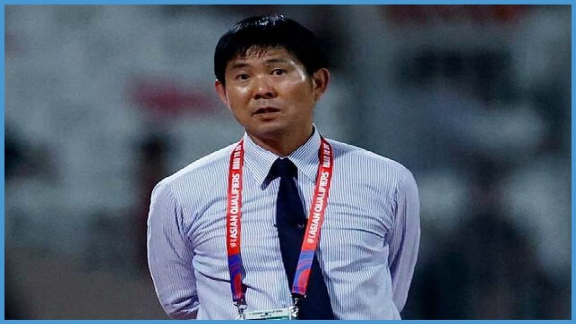 🔴 Coach Moriyasu criticizes Bahrain fans for using lasers to interfere with the game: "I want them to stop doing anything that could cause harm"👀