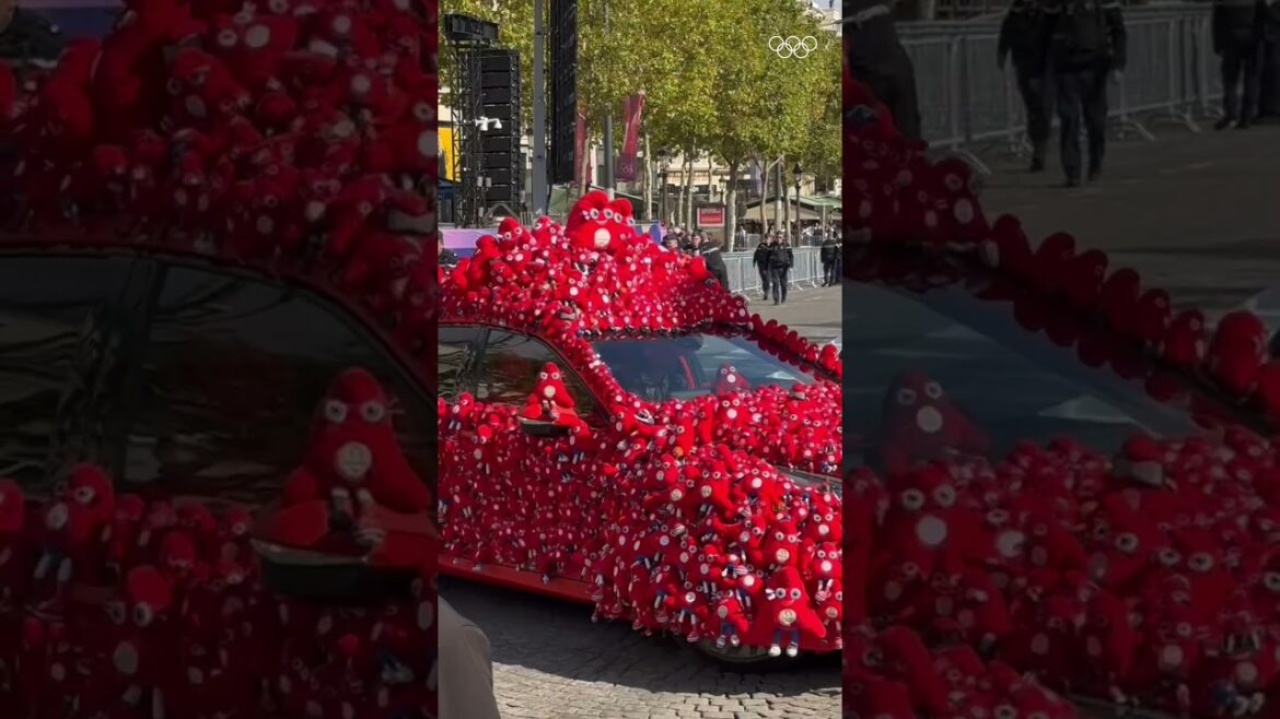 A car straight out of an Olympic dream 🫶🥹 #Olympics #Paris2024 #Sports