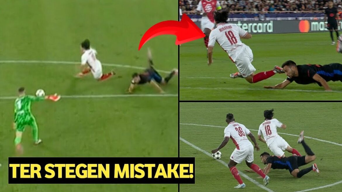 Eric García RED CARD FOR CHALLENGE on Minamino due to Ter Stegan HUGE MISTAKE Eric García RED CARD FOR CHALLENGE on Minamino due to Ter Stegan HUGE MISTAKE