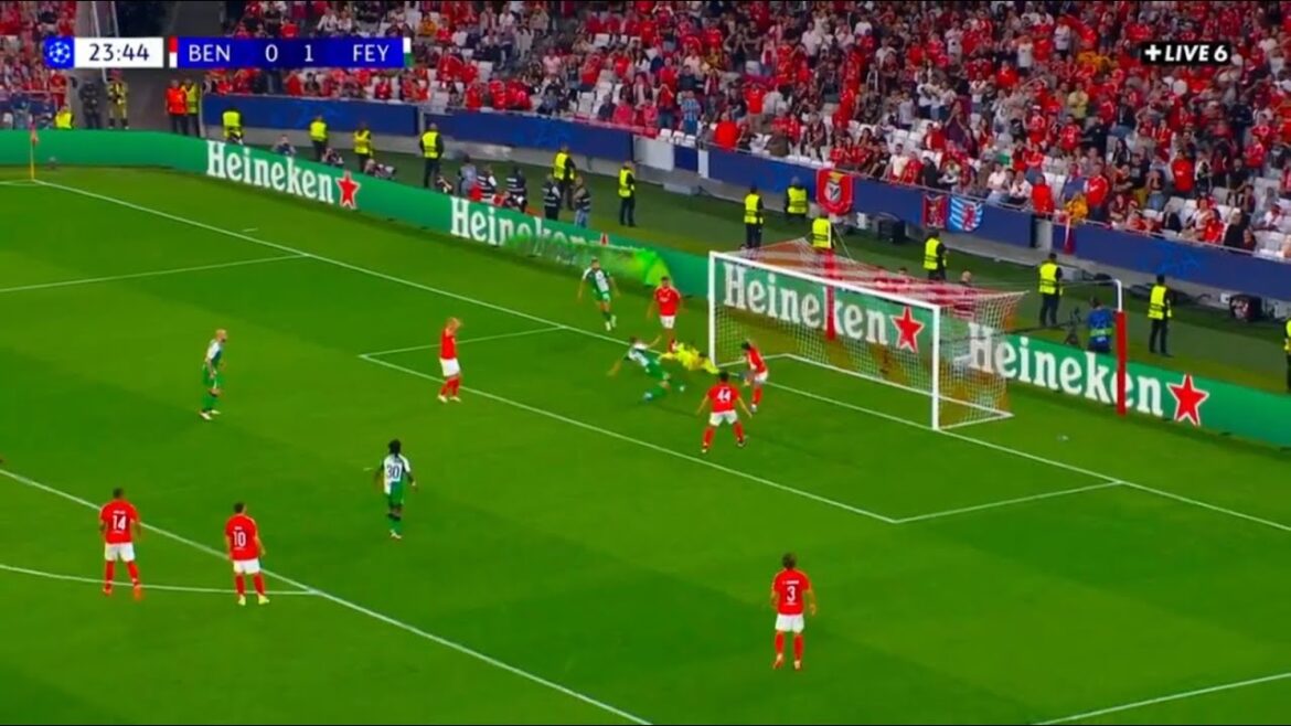 Ayase Ueda Double Goal | Benfica vs Feyenoord 0-2 Highlights | Champions League 2024/25