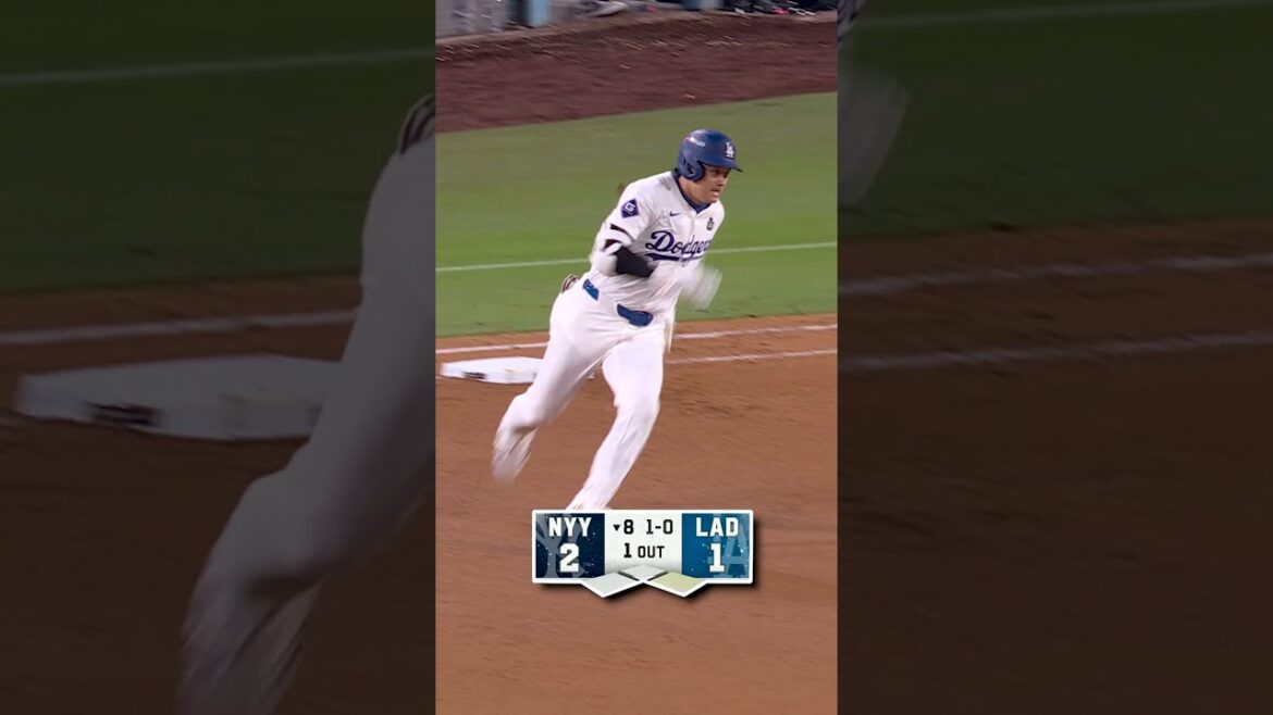 Shohei Ohtani reached third off this hit! #mlb #baseball #worldseries #Dodgers