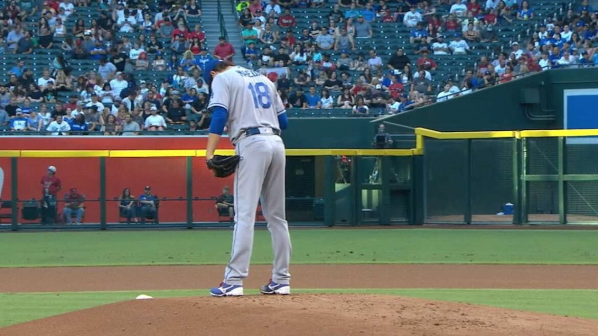 LAD@ARI: Maeda holds D-backs to three before injury