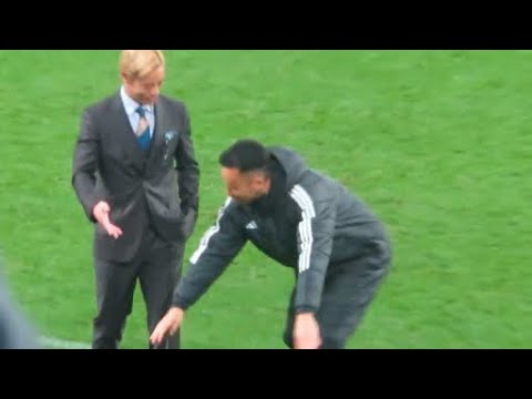 LOL Coach Maya Yoshida warns manager Keisuke Honda lol LOL Coach Maya Yoshida warns manager Keisuke Honda lol