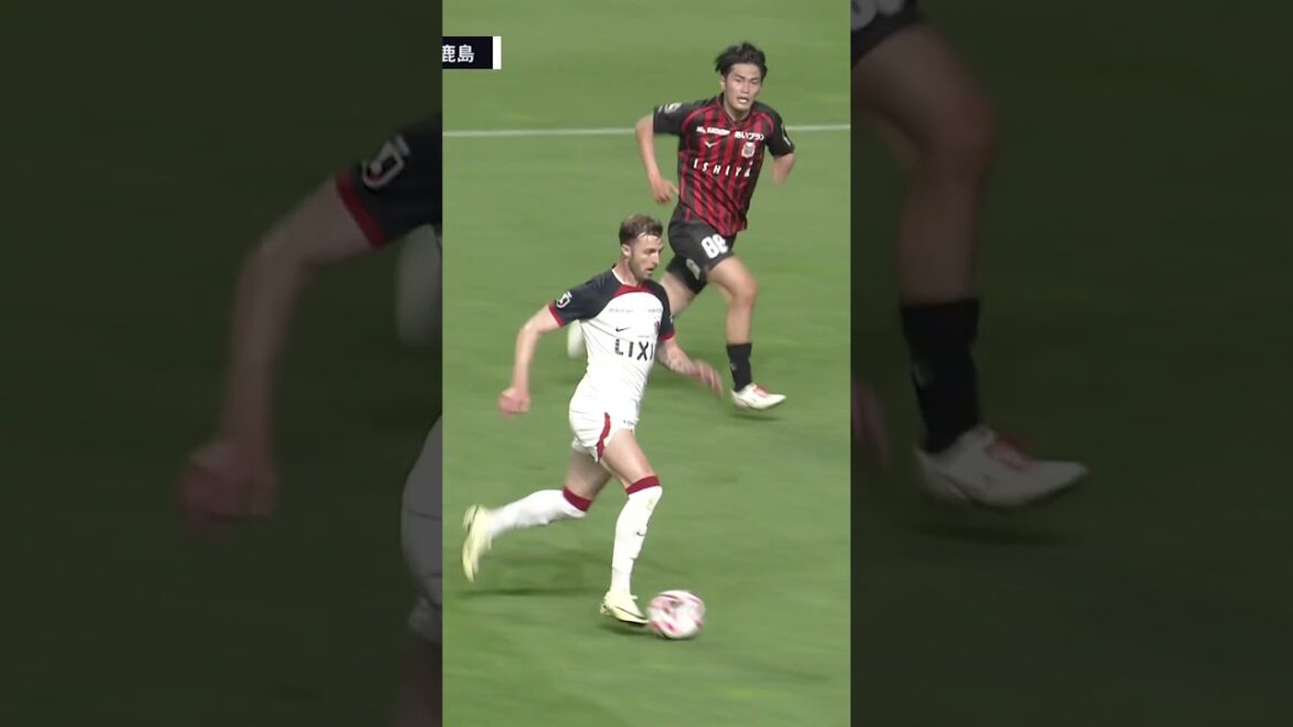 [Outstanding presence]Gaku Shibasaki shows off his quality in his first league appearance this season!