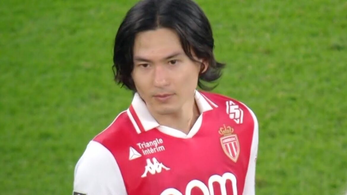 Takumi Minamino starts in the Super Cup! Active in attack and defense with full participation![January 6th]