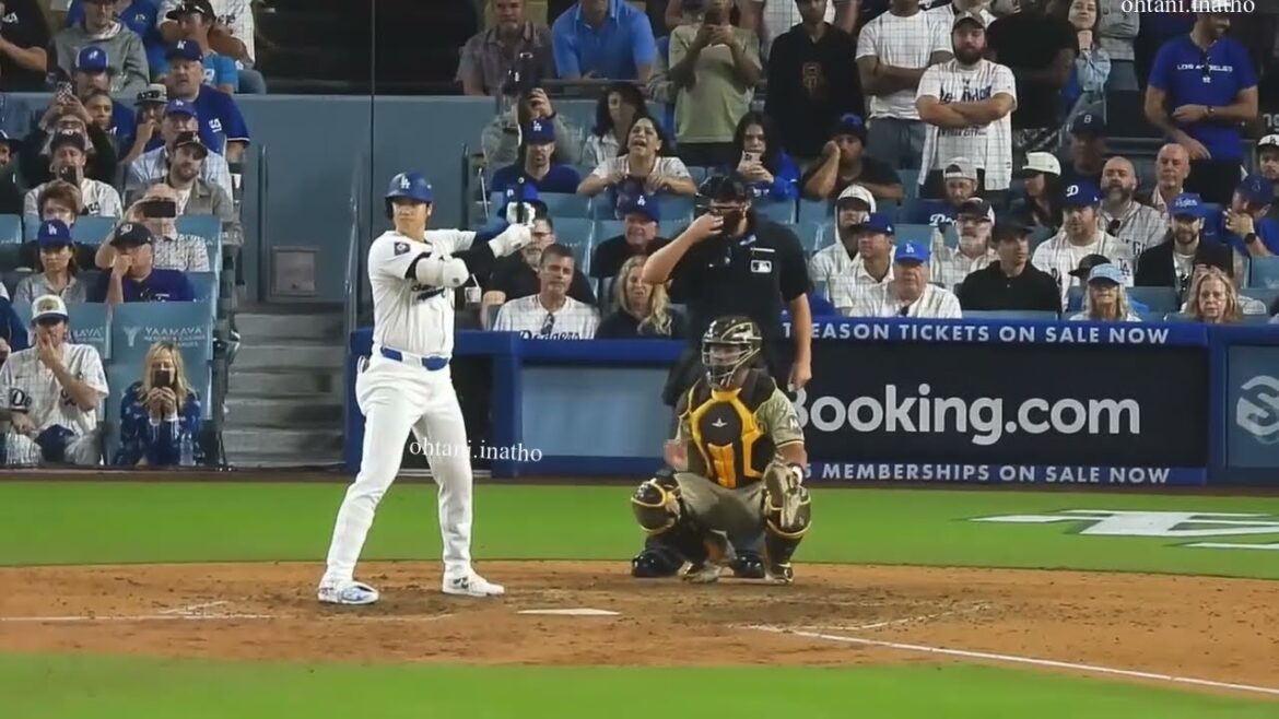 That looks painful! Shohei Otani cares about the catcher who was hit by the ball. The pitcher that day was Scott, who was my nemesis and had transferred from the Padres! Shoheiohtani to colleagues#scott#dodgers#padres That looks painful! Shohei Otani cares about the catcher who was hit by the ball. The pitcher that day was Scott, who was my nemesis and had transferred from the Padres! Shoheiohtani to colleagues#scott#dodgers#padres
