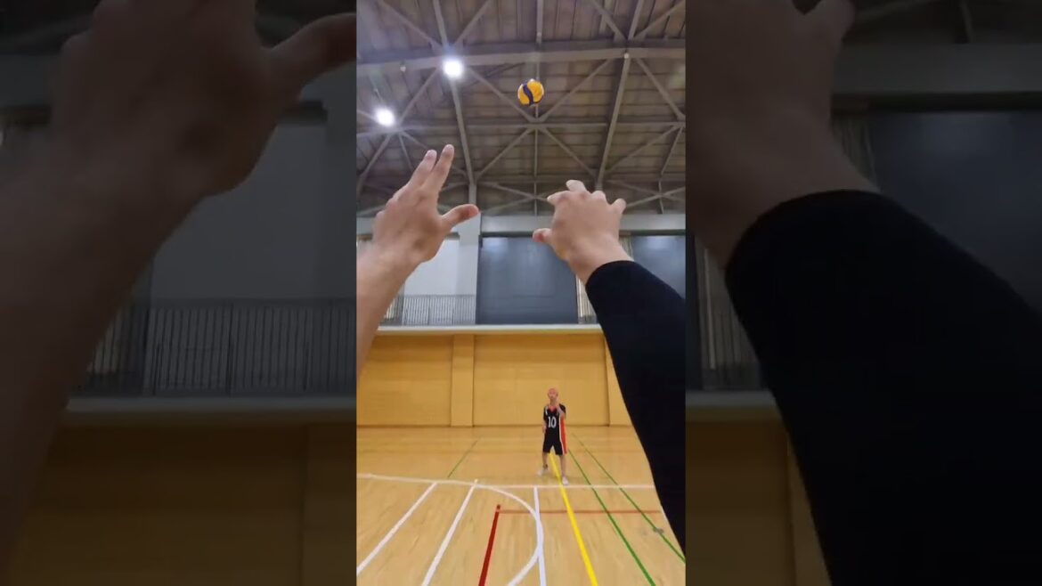 POV: you are a volleyball player 🏐📹: @gabriyuste #Olympics
