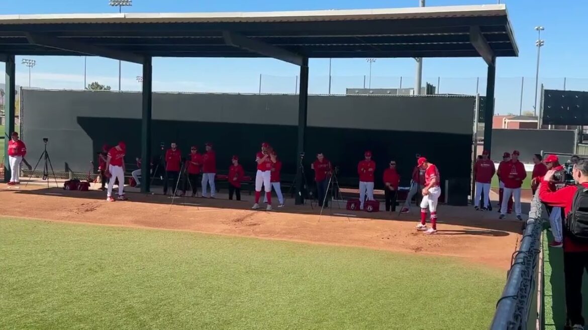 Yusei Kikuchi, Tyler Anderson and Robert Stephenson Throw Bullpen Session (2025 MLB Spring Training)