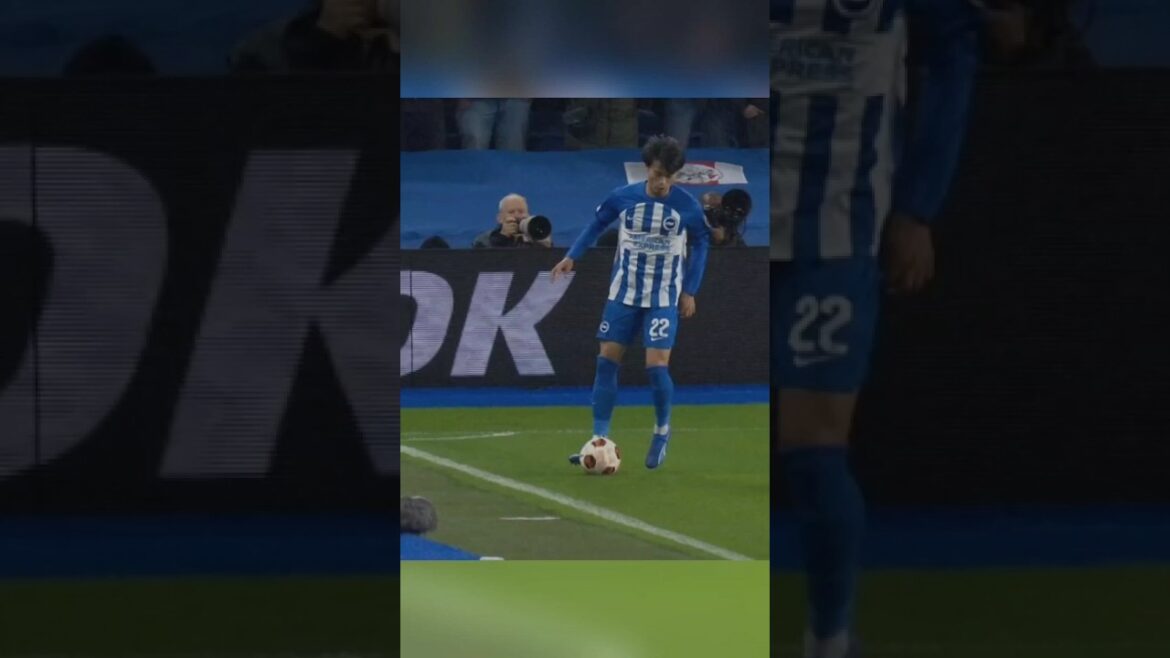 Kaoru Mitoma • Best Off Skills • 🇯🇵 #football #shorts