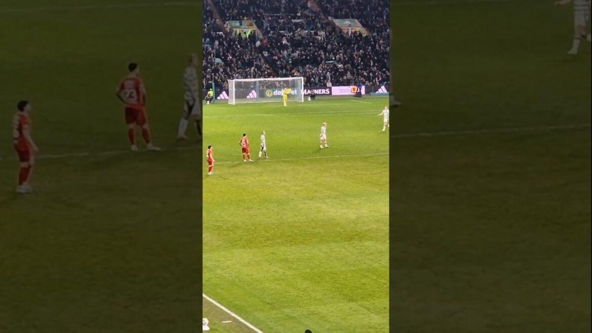 Celtic Fans ROAR For Daizen Maeda After His Hatrick & 50th Celtic Goal #celticfc #celtic #football