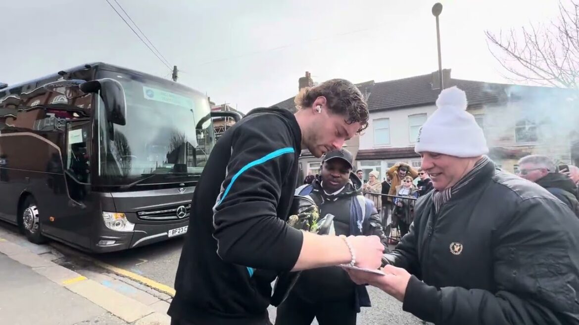 Millwall bus with Alex Neil Japhet Tanganga & all Millwall players arrival Selhurst Park #football Millwall bus with Alex Neil Japhet Tanganga & all Millwall players arrival Selhurst Park #football