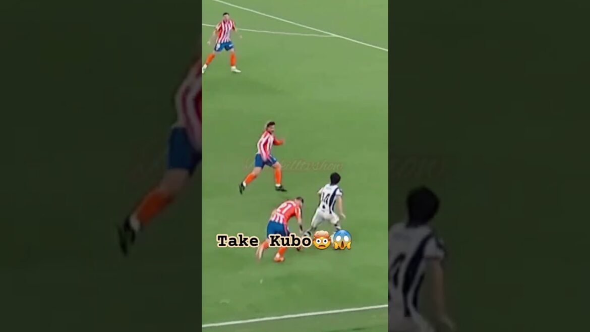 Takefusa Kubo is dancing π π€£ #football #kubo #football #skills Takefusa Kubo is dancing π π€£ #football #kubo #football #skills